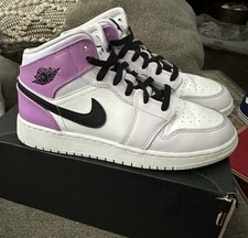 Nike Air Jordan 1 Mid Barely Grape Youth Sneakers DQ8423-501 Size 6Y w/ box
