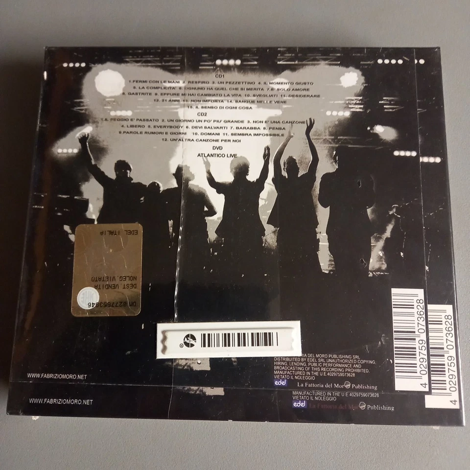Fabrizio Moro Atlantico Live 2 CD + Un DVD Nuovo Sigillato Raro - Immagine 2 di 2