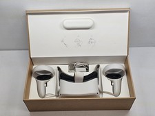 Oculus Quest 2 128GB All-In-One VR Headset White Complete W/ Box, Charger Tested