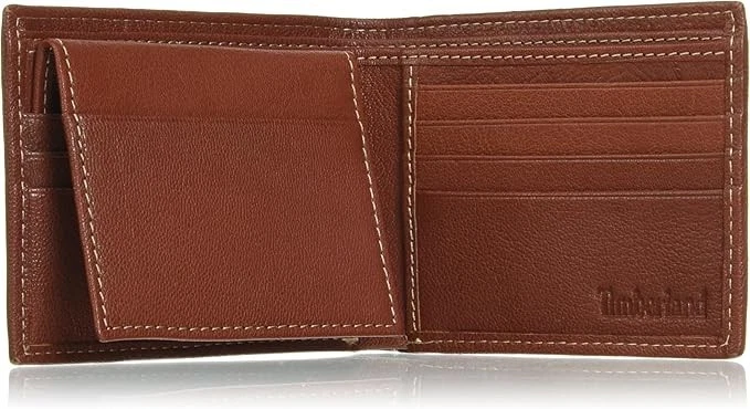 Timberland Men's Genuine Leather Passcase Security RFID Wallet - Image 4 of 4
