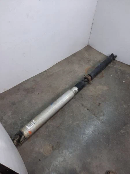 2010-2019 Toyota Tundra Rear Drive Shaft 4WD 4.6L OEM - Image 2 of 4