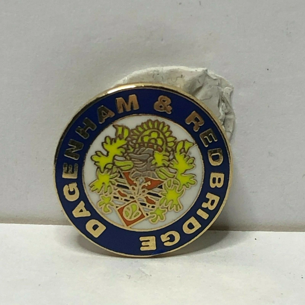 Pin's Football Vintage Dagenham & Redbridge - Broche Clubman, Années 70