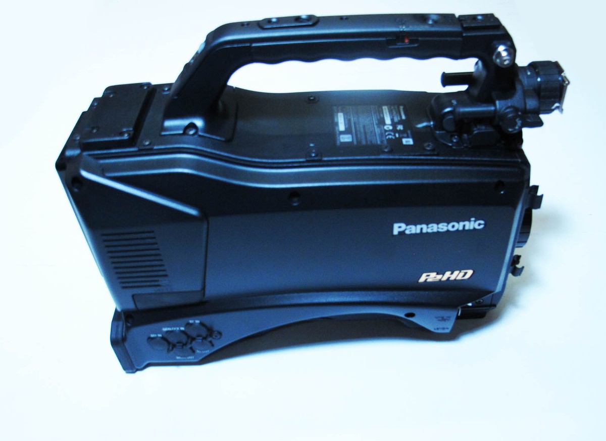 Panasonic AJ-HPX3100G P2 HD Memory Card Camera Recorder Open Panasonic AJ-HPX3100G P2 HD Memory Card Camera Recorder Open