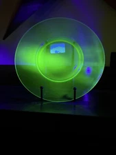 VTG Uranium Glass Pioneer Green By Fostoria 8” Luncheon Plates Set Of 9 Glow