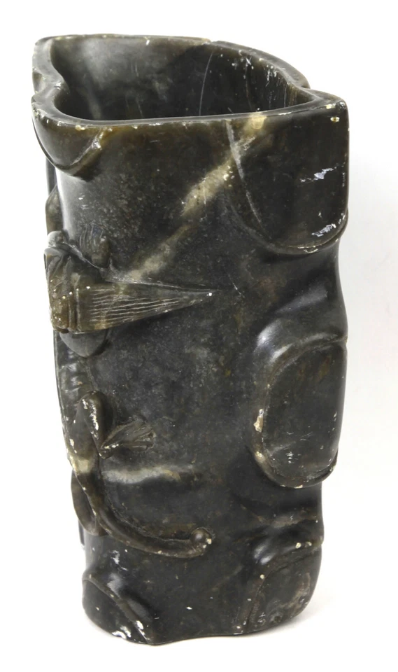  Carved Dark Spinach Jade Brush Pot w/ Chilong Dragon, China 19th Century  - Image 4 of 4
