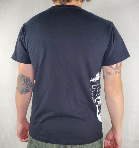 AKOO No Rvls No Comp Escape Logo Black Psychedelic Graphic T-Shirt Large EUC - Picture 5 of 6