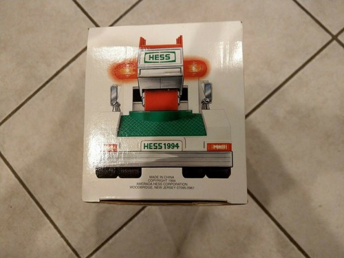 NEW IN BOX Hess 1994 Rescue Truck New in Box Mint Condition Unopened Collectible - Picture 6 of 7