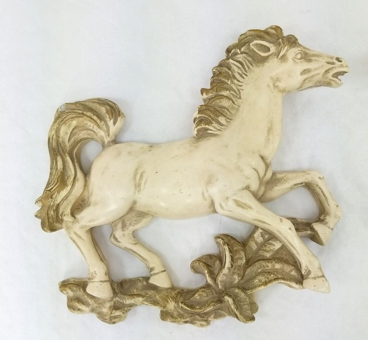 2 Vintage Horse 1959 Wall Art Plaques Universal Statuary Corp
