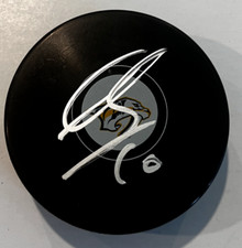 COLTON SISSONS SIGNED NASHVILLE PREDATORS HOCKEY PUCK W/ CASE COA