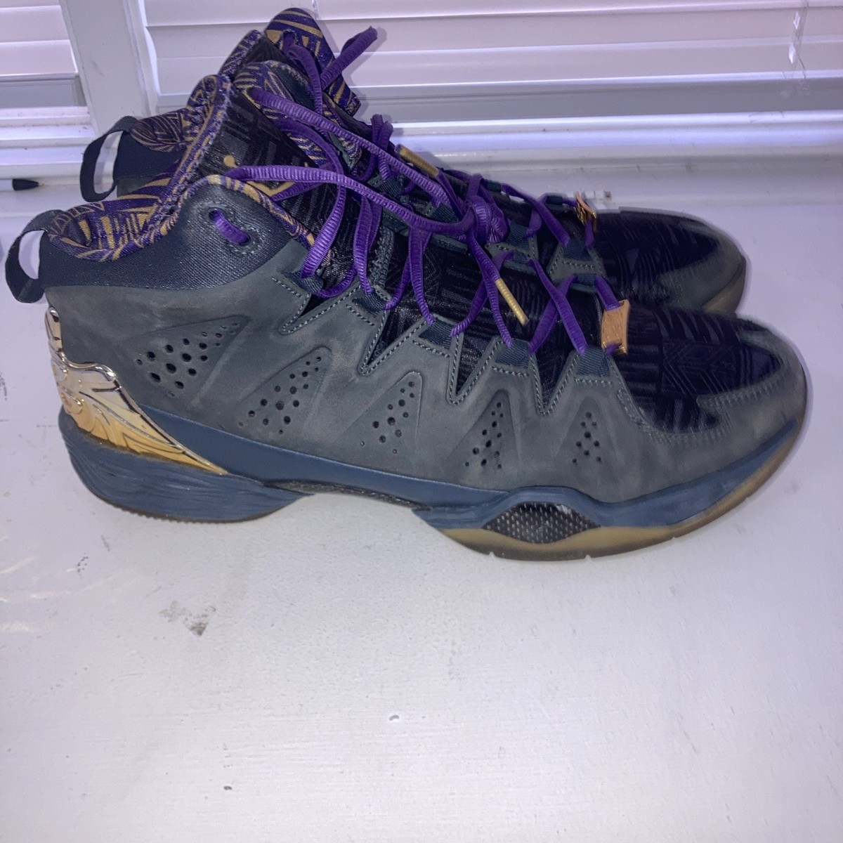 Nike Jordan M10 BLACK HISTORY MONTH DS Size 9.5 Purple Gold Ravens LA Lakers Jordan 1 Low  main image 2