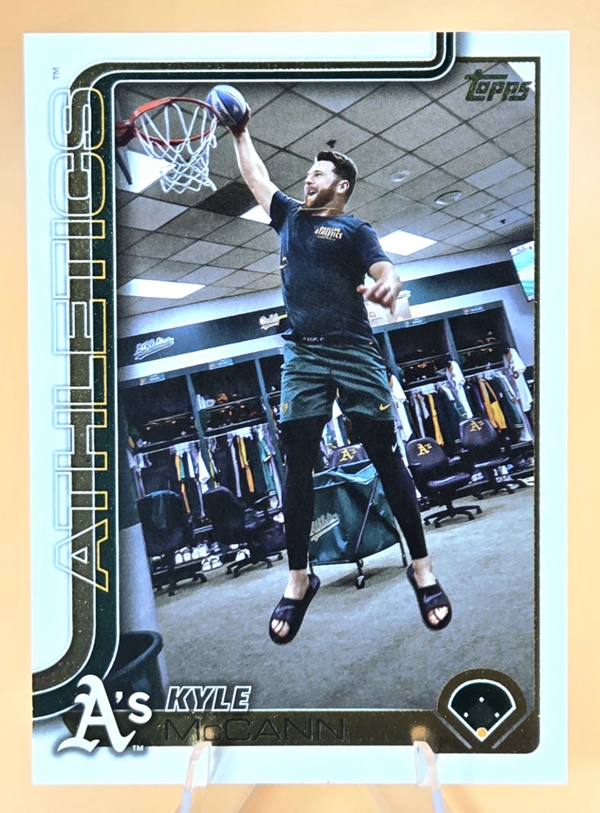 2025 Topps GOLDEN MIRROR VARIATION Kyle McCann #555 ~Athletics~ **CASE HIT** SSP