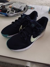 Nike Star Runner Sneaker Kids Gr. 34 Neuwerti...