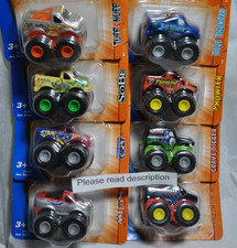READ Hot Wheel Monster Jam Grave Digger Mini Pull Back Set Lot of 8 Sobe MADUSA