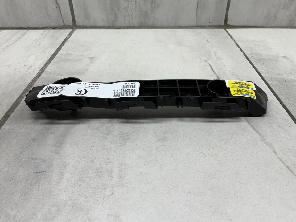 Fits 2016-2023 Toyota Tacoma Left Front Bumper Cover Retainer Bracket Brace - Image 4 of 4