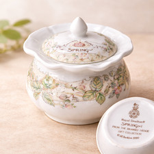 Royal Doulton Brambly Hedge Dorothy Pot 1985 Jill Barklem 8cm tall 8.5cm dia