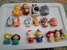 Rashti  Rashti Finger Puppet Rudolph, Santa, Elf, Animal  Other Lot Of 17
