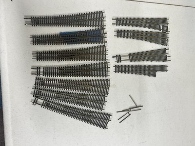 Micro Engineering N Scale, Code 70. #6 Turnouts, 7) LH & 4) RH. Used. Parts only