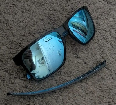 Oakley Sliver XL Black Blue Ice Iridium Lens Sunglasses