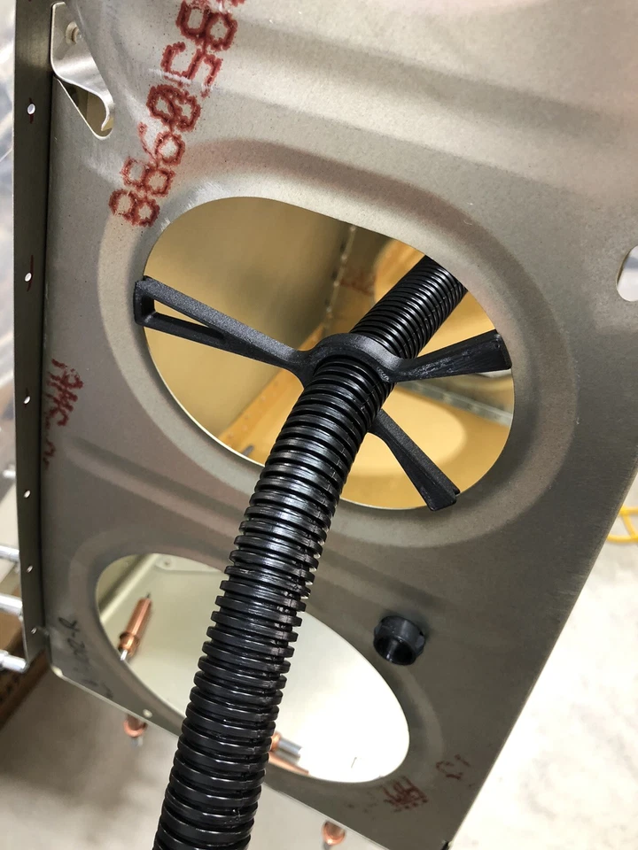 Kit de cableado de ala Vans RV-10 Foto 3 de 4