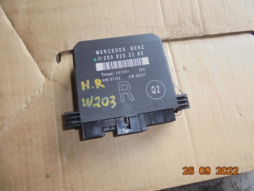 Mercedes C-Klasse 220 CDI 105KW 2002 W203 Türmodul Tür hinten rechts 2038202285