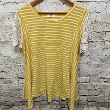 Umgee Womens Small Oversized Yellow Striped Crochet Shark Bite Hem Top BB35