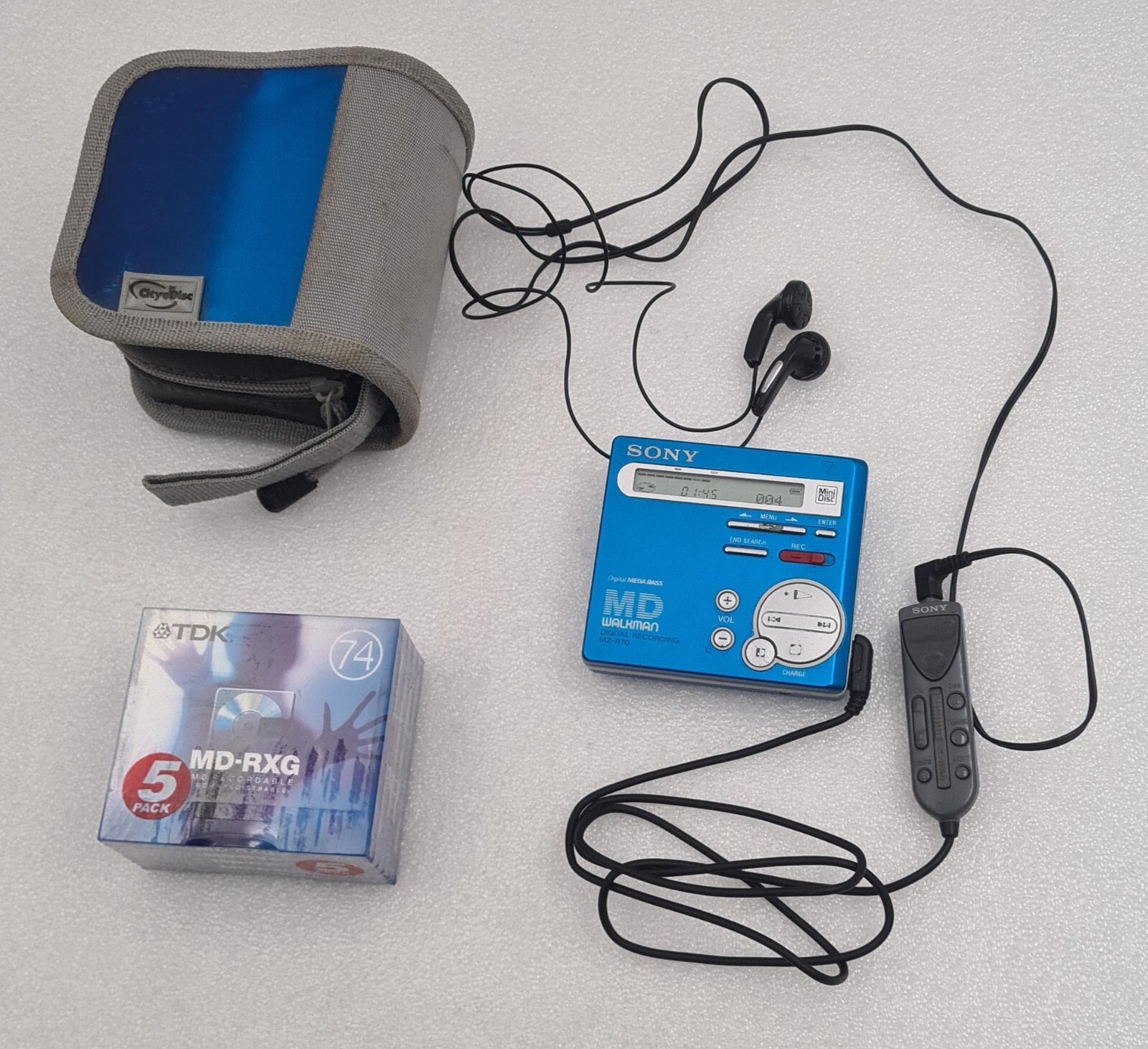 SONY PORTABLE MINIDISC RECORDER MZR70 MD WALKMAN DIGITAL RECORDING W