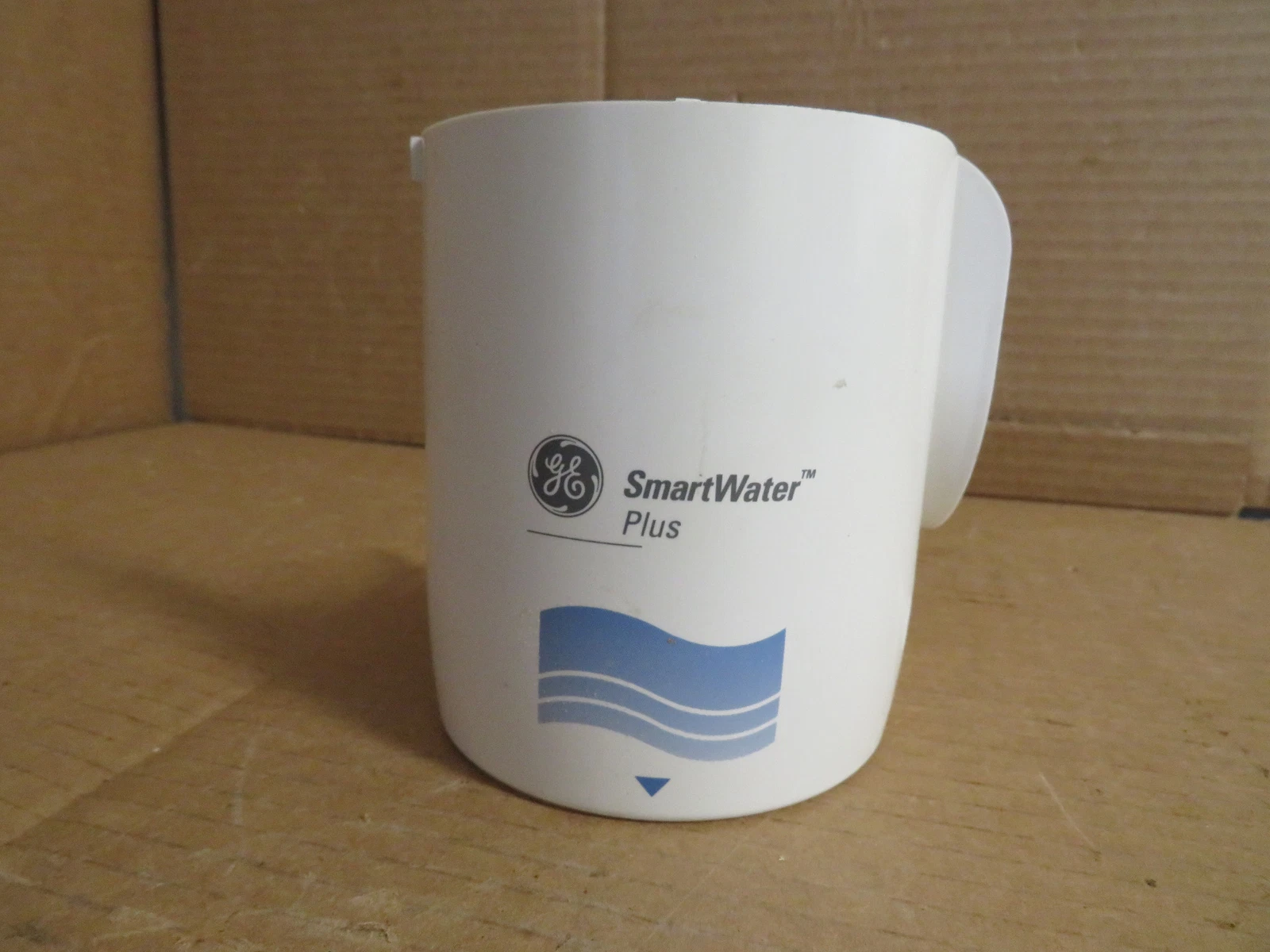 GE Refrigerator Smart Water Cover Part WR17X10898
Opens in a new window or tab