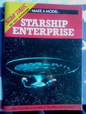 Star Trek TNG. Starship Enterprise-MakeAModel Includes Galileo (1990).  23x32cm