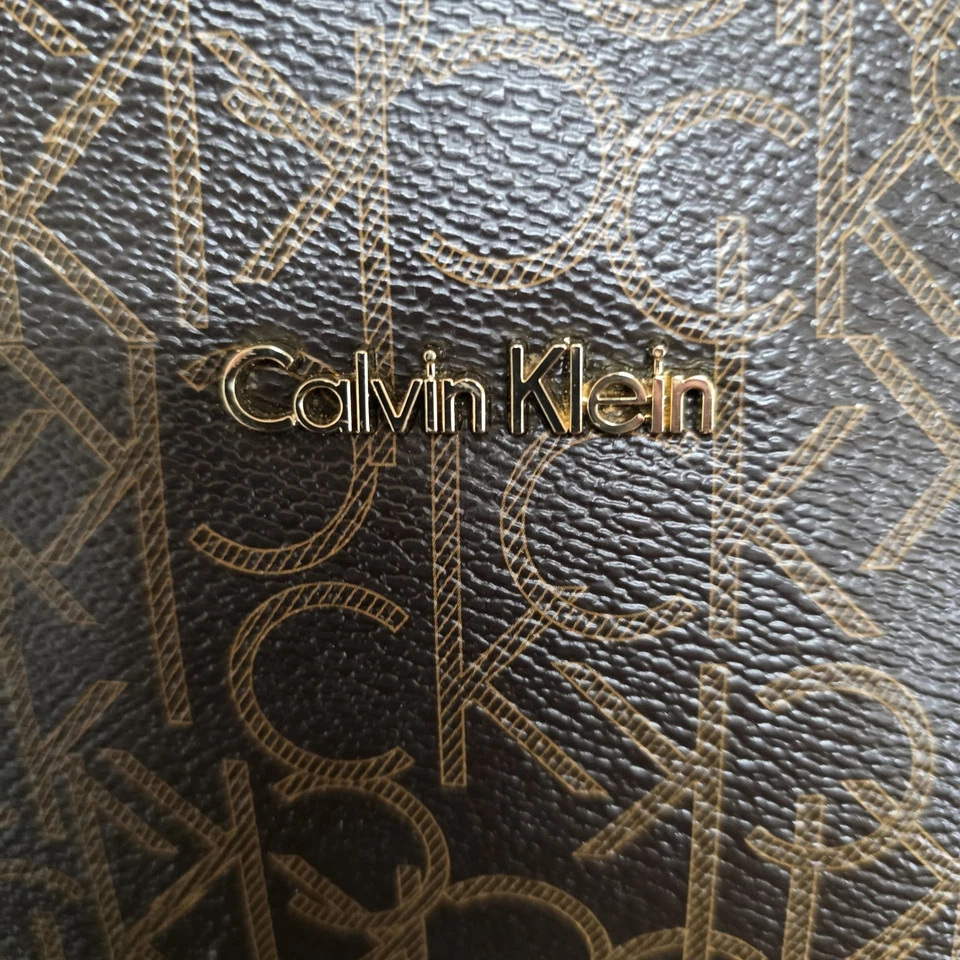 Calvin Klein Womens Tote Bag Strap Inner Zip Pockets Marroon Monogram - Image 3 of 4