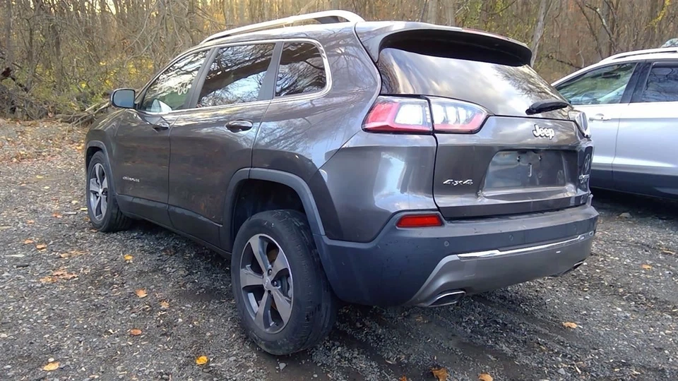 Alternator Fits 19-23 CHEROKEE 1582653 - Image 2 of 4