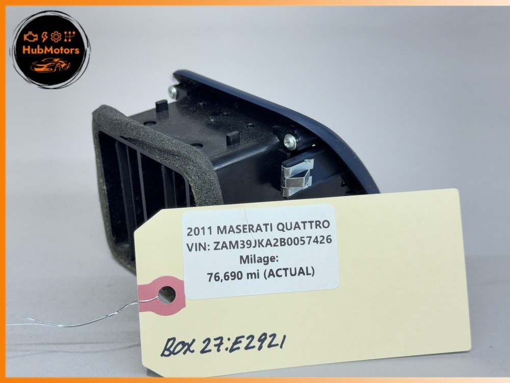 03-13 Maserati Quattroporte M139 Front Right / Left Console AC A/C Air Vent Blue