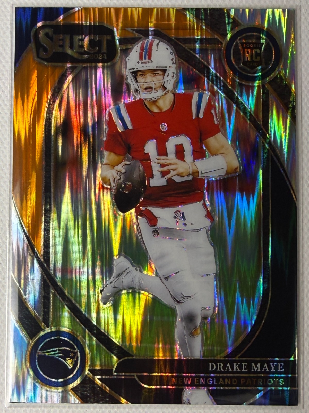 2024 PANINI SELECT #218 DRAKE MAYE CLUB BLACK AND ORANGE PRIZM SHOCK RC ROOKIE