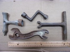 antique farm tool lot Muelle IH Buckeye and unk