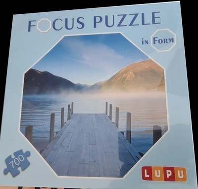 LUPU  Focus Puzzle   in Form , 700 Teile