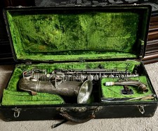 Vintage Frank Holton Co. Elkhorn Eb Silver 1920s Saxophone Instrument w/ Case