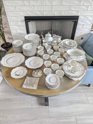 85-Piece Hutschenreuther Revere Sylvia Platinum Trim Porcelain