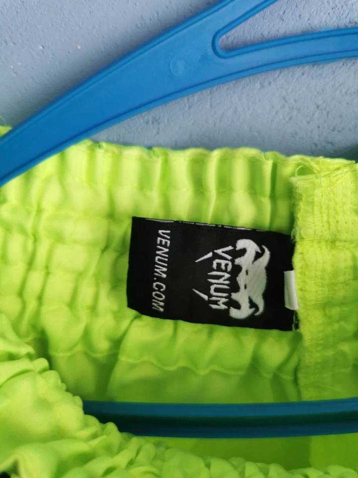 Pantalones Cortos Venum Bangkok Inferno Muay Thai Para Hombres Grandes Kickboxing MMA Foto 4 de 4