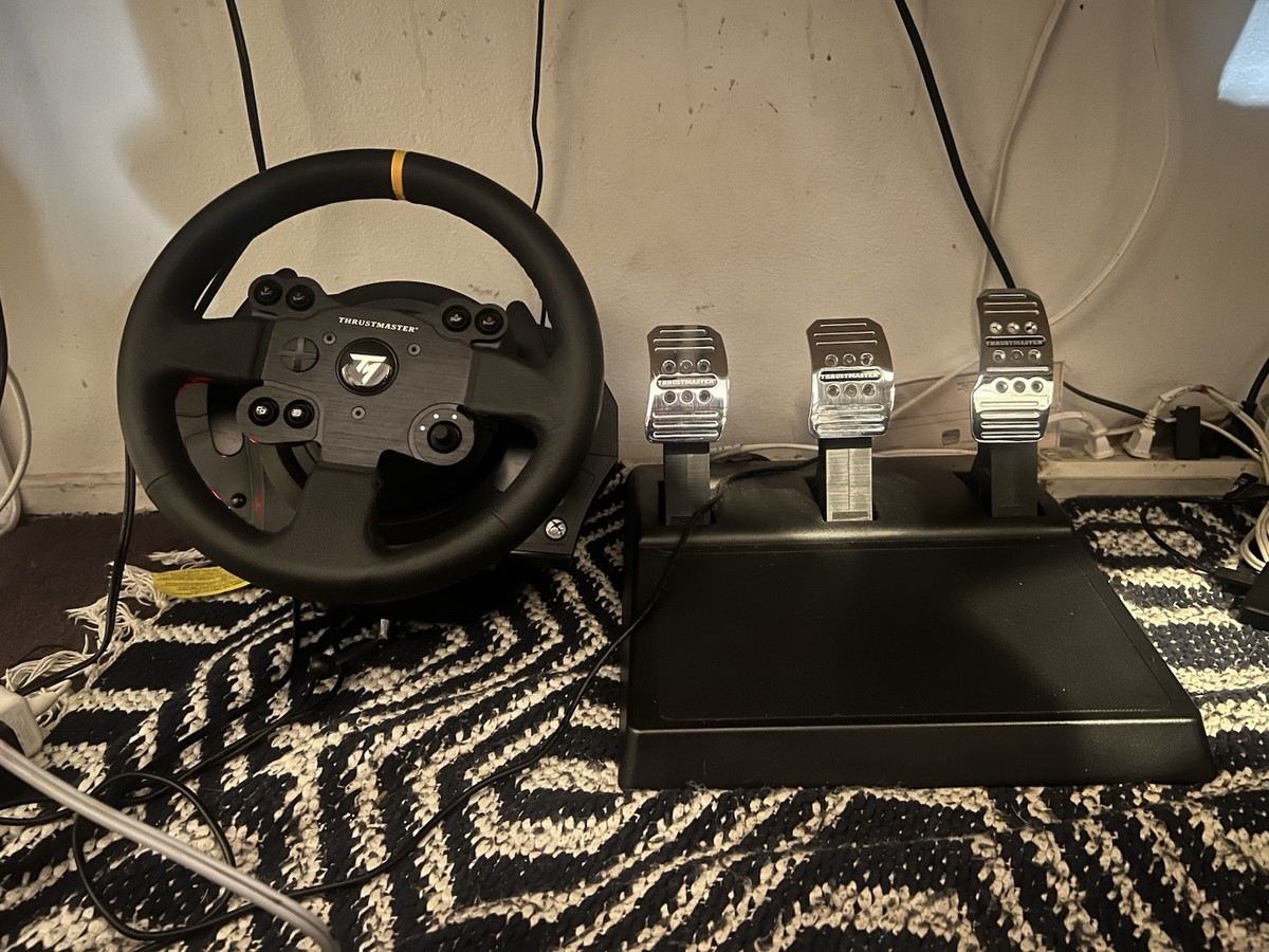 Thrustmaster TX Racing Wheel Leather Edition - Black 663296420329