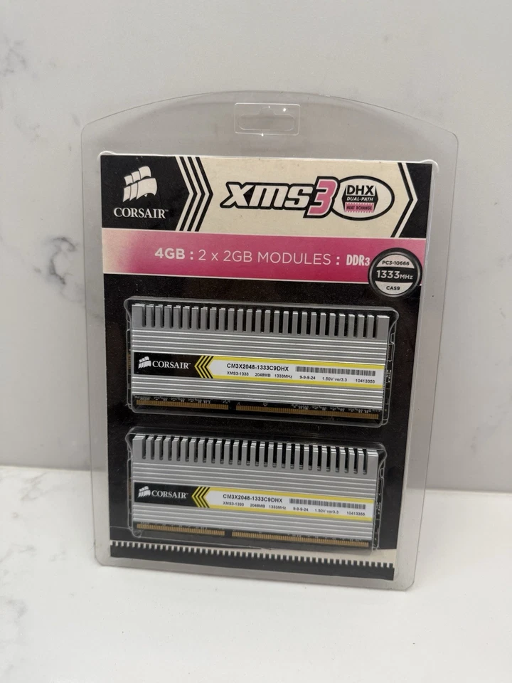 Corsair XMS3 DHX Dual Path With Heat Exchange DDR3 2×2GB Modules Sealed New - Image 2 of 4