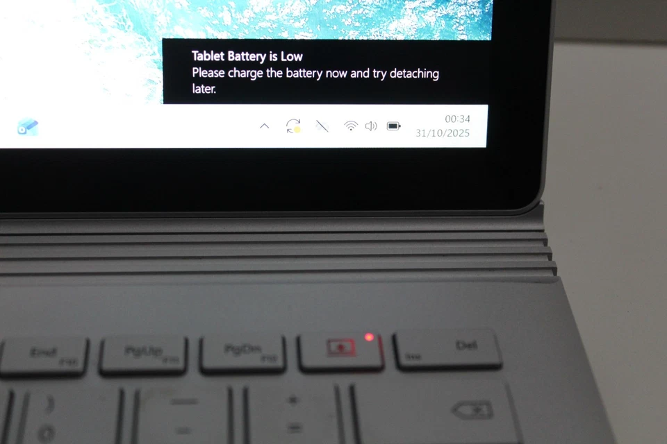 Bargain Microsoft Surface Book 2, 16GB RAM, 512GB SSD, Core i7 8th Gen, GTX 1050 - Image 2 of 4