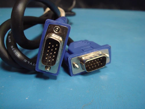 15 pin VGA male to 15 pin VGA male 5 ft 10"