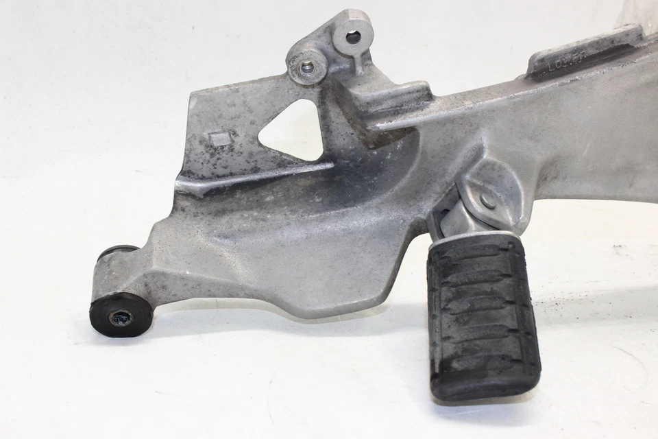 Honda St1100 1999 ABS reposapiés delantero derecho trasero clavija paso con cilindro maestro fabricante de equipos originales Foto 3 de 4