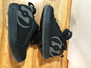 heelys size 3 youth