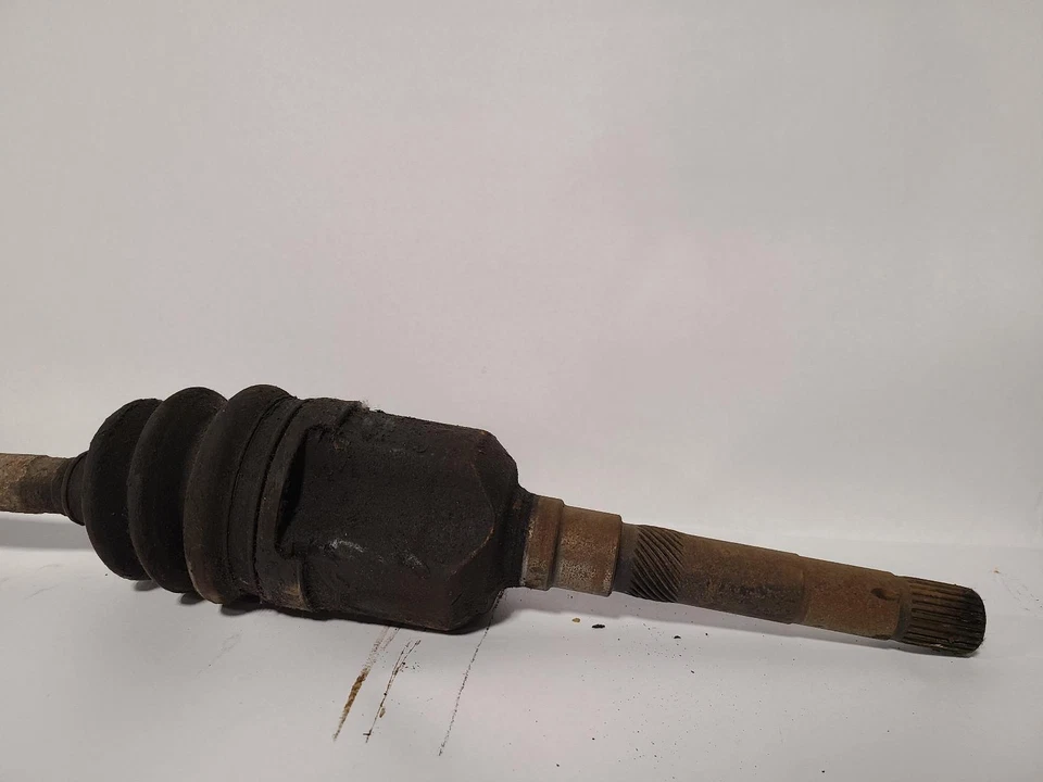 Eje de transmisión derecho usado se adapta a: Dodge Spirit 6-181 1991 3,0 L sin ABS gris derecho Foto 2 de 4