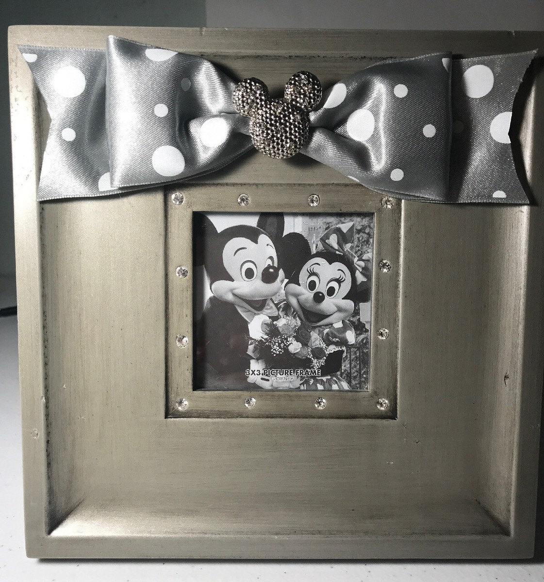 Authentic Disney Parks Mickey Minnie Silver Bow Picture Frame For