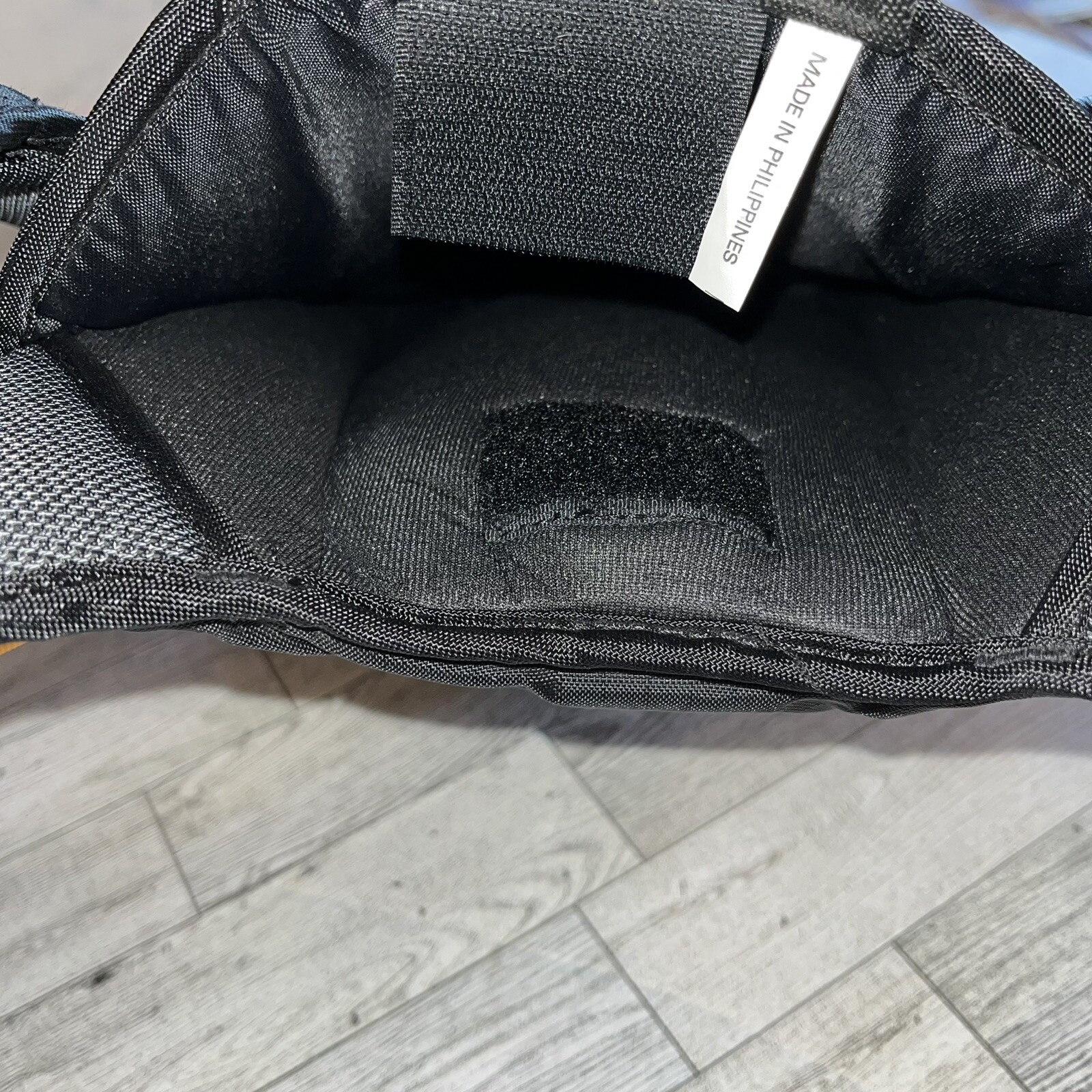 Camelbak Rocket Hydration Pack Black Yellow Backpack 72oz 2.1L No Bladder