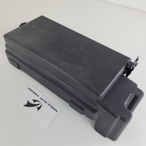 2004-2012 Chevrolet Colorado Under Hood Fuse Relay Box Cover Lids Black OEM
