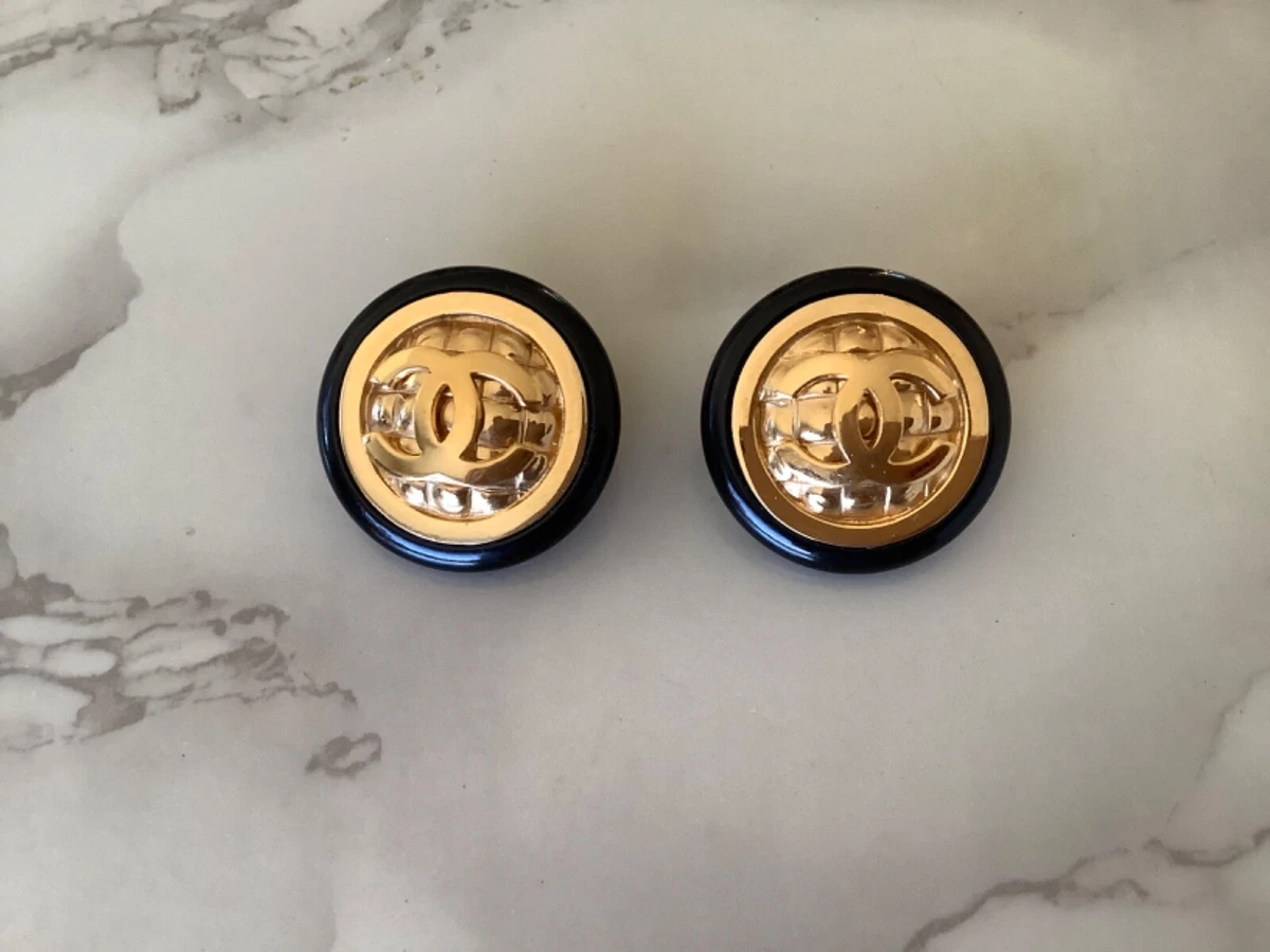 Vintage Chanel 1993 Gold Tone CC Navy Blue Resin Clip On Earrings