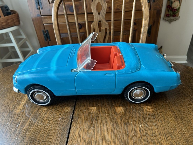 Vintage 1960's Tammy Doll Turquoise Convertible Car