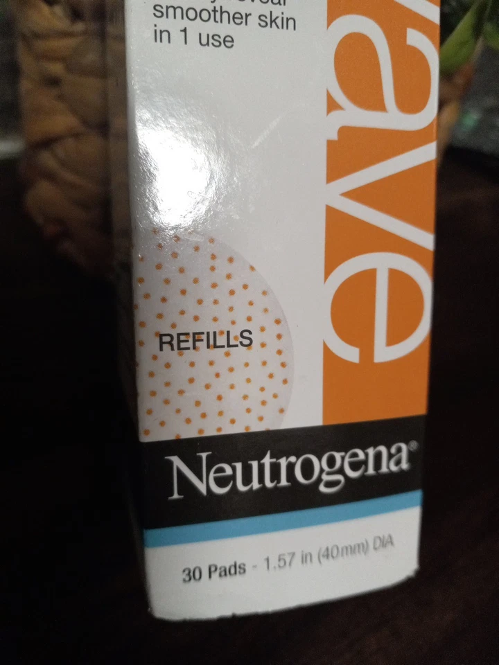 Caja de recarga de almohadillas exfoliantes suaves Neutrogena Wave 30 almohadillas descontinuadas Foto 3 de 4